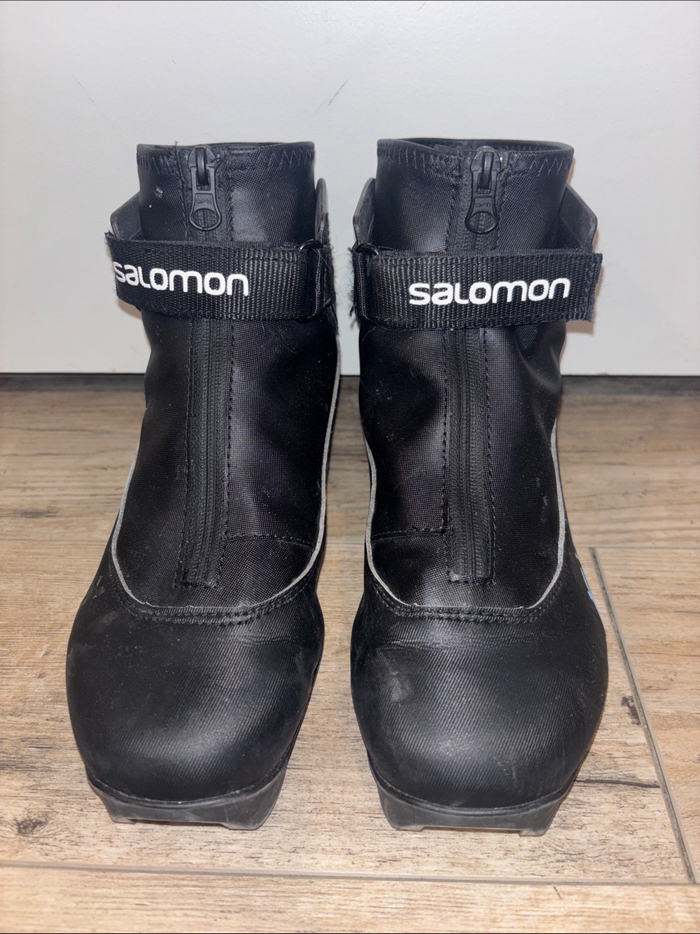 Salomon Kids Black Waterproof Ski Boots with Logo Strap
